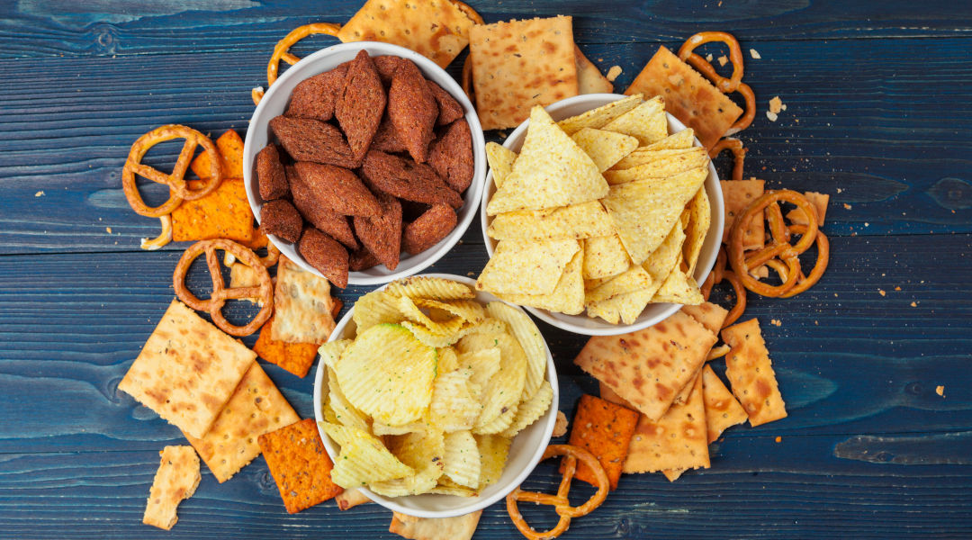 Snacks That Can Make or Break Your Keto Diet